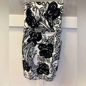White House Black Market size 0 strapless dress